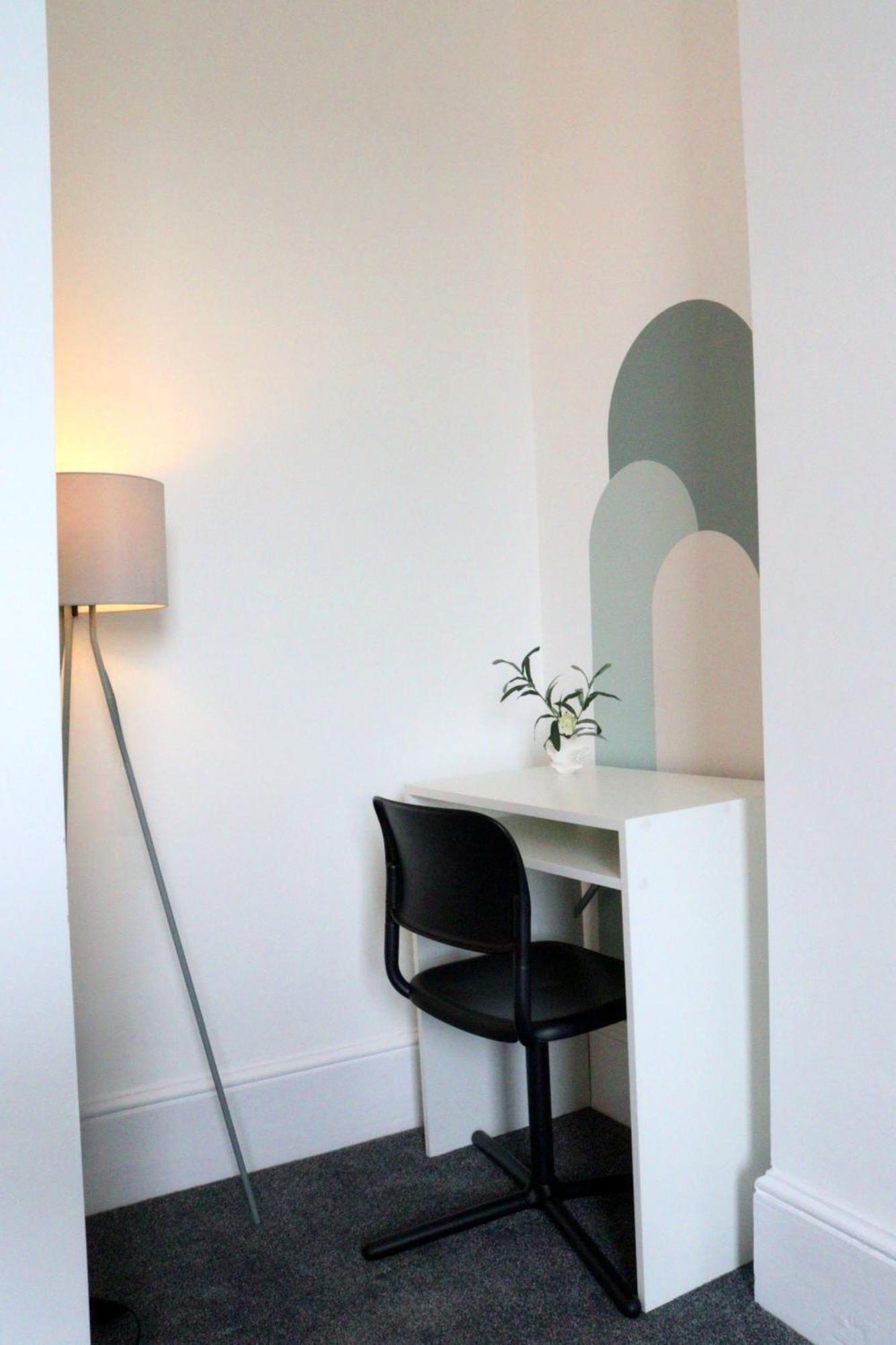Brand New Modern Apartments Steps From Gloucester Quays מראה חיצוני תמונה